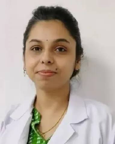 Dr Sushmitha M